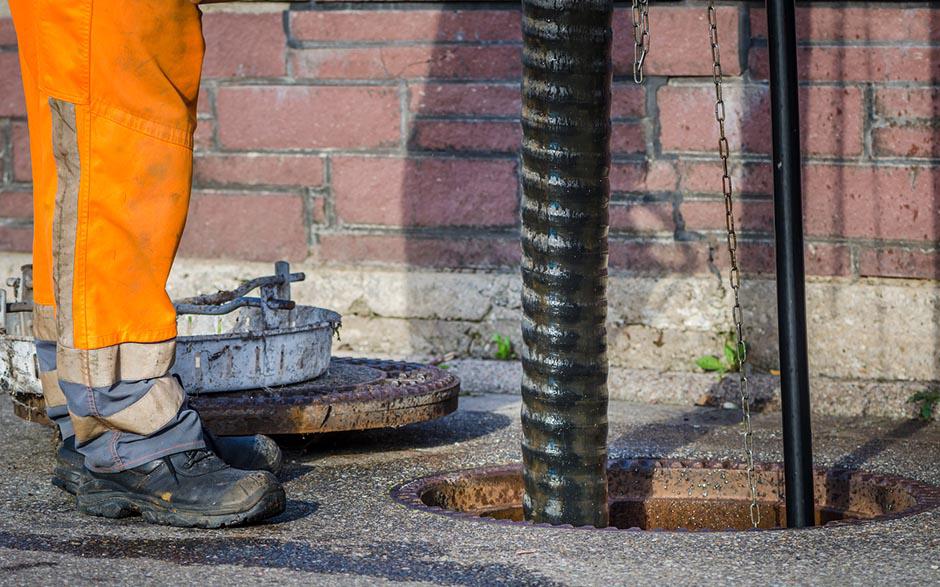 societe pour deboucher canalisation Menucourt